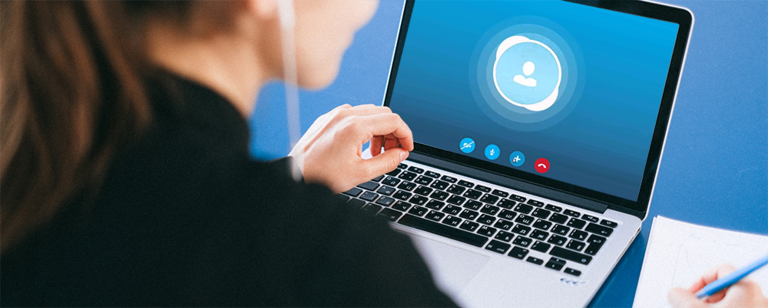 Person anrufen per Skype