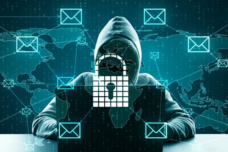 [Translate to Englisch:] E-Mail mit Ausrufezeichen